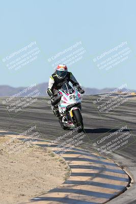 media/Dec-07-2025-CVMA (Sun) [[3e7d2de5dc]]/Race 7-Formula Lightweight Twins Shootout/